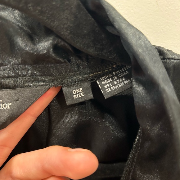 Christian Dior Monsieur Vintage Embroidered Accent Robe Black OS - Picture 5 of 8